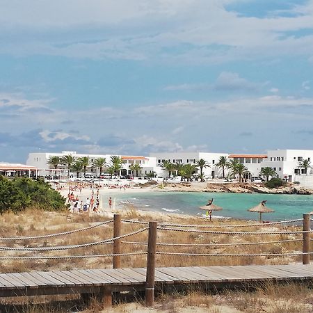 Hotel Roca Bella Es Pujols Εξωτερικό φωτογραφία
