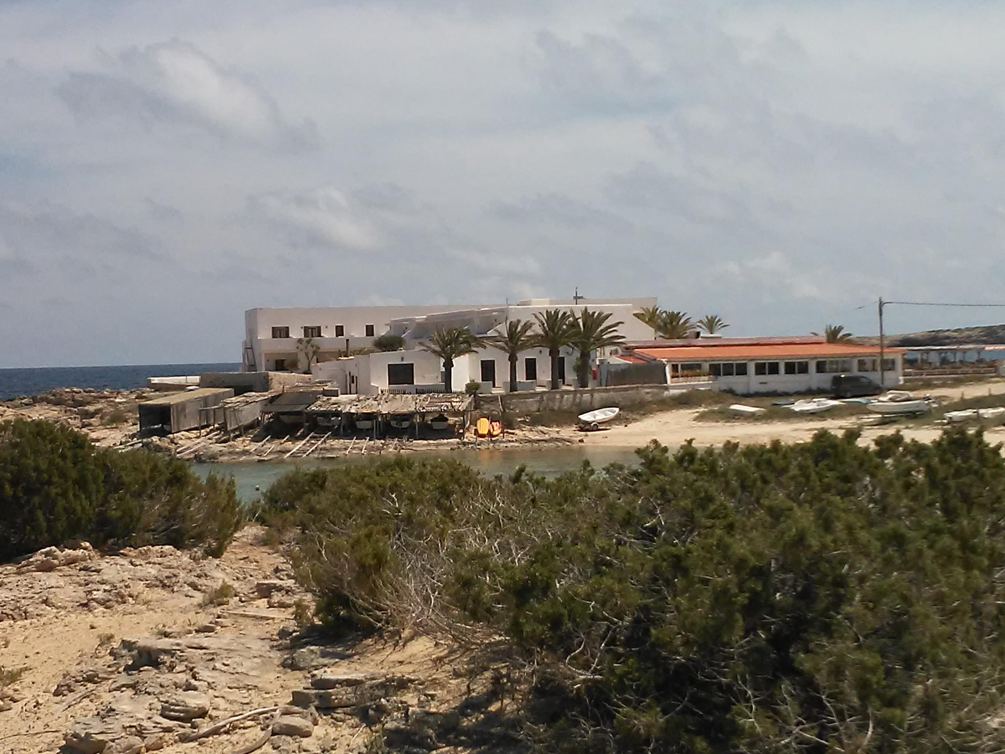 Hotel Roca Bella Es Pujols Εξωτερικό φωτογραφία