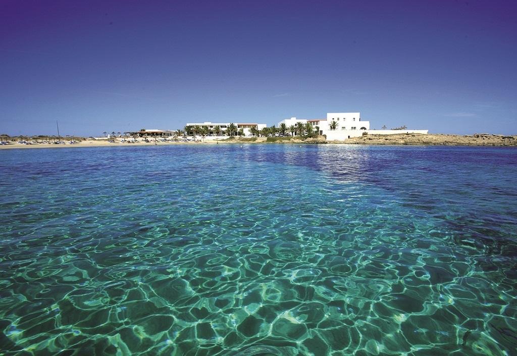 Hotel Roca Bella Es Pujols Εξωτερικό φωτογραφία