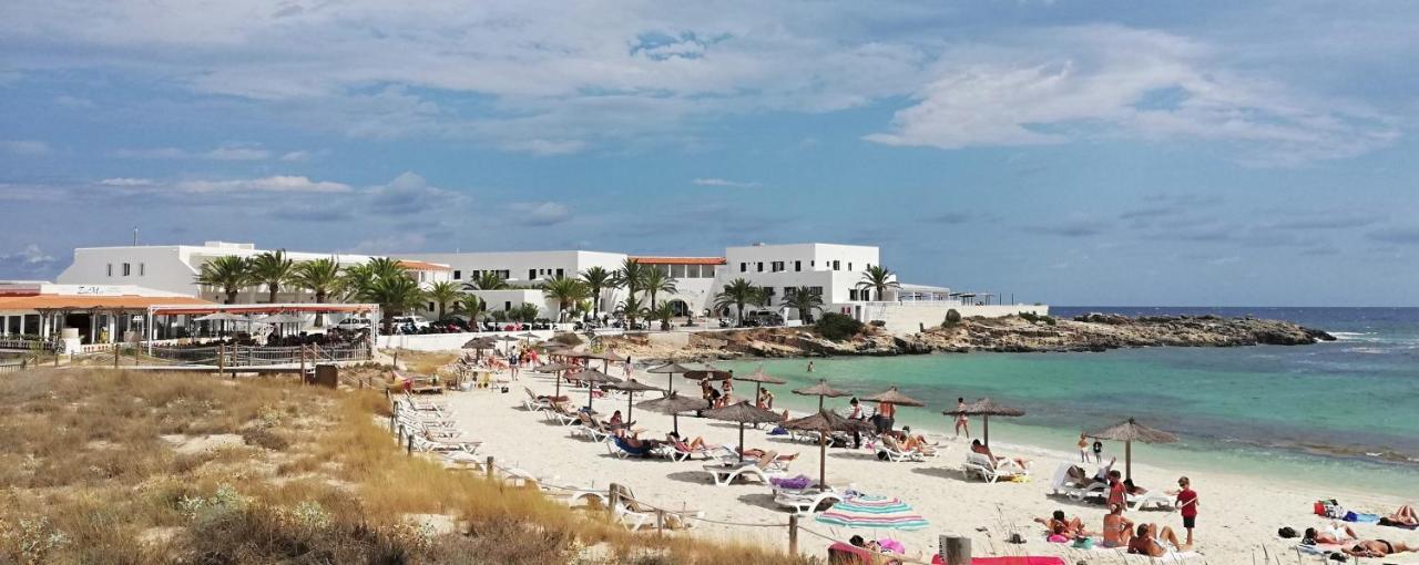 Hotel Roca Bella Es Pujols Εξωτερικό φωτογραφία